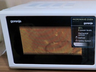 Поддержание температуры готовых блюд в микроволновых печах Горенье
