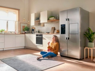 Можно ли устанавливать холодильник рядом с варочной панелью?