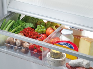 Хранение фруктов и овощей в двухкамерном холодильнике