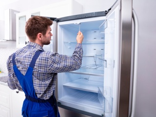 Особенности ремонта устаревших холодильников